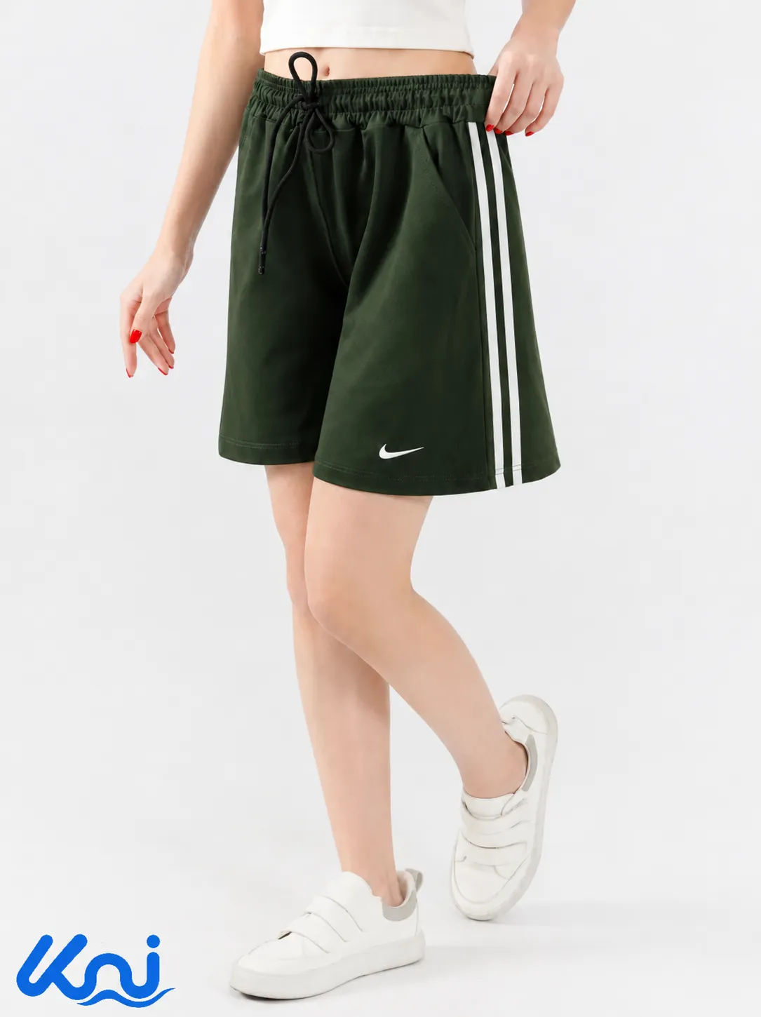 shalvarak damani nike 1