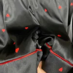 ست ساتن سه تیکه تاپ شورتک اسکرانچی زنانه – پک «آبنوس»